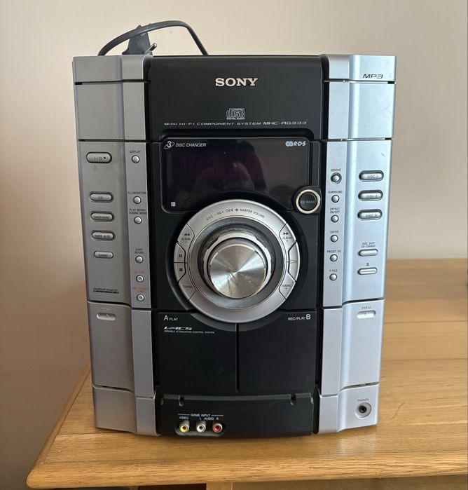 Vand combina muzicala Sony