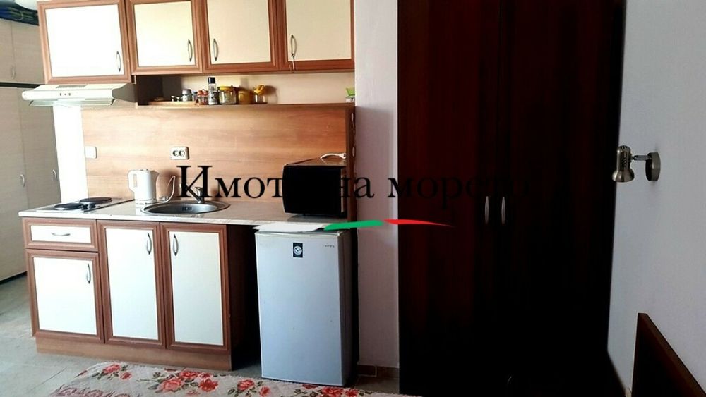 Под наем обзаведено студио в центъра на Слънчев Бряг