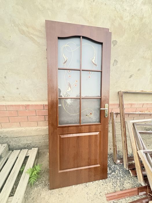 Продается Двери дома