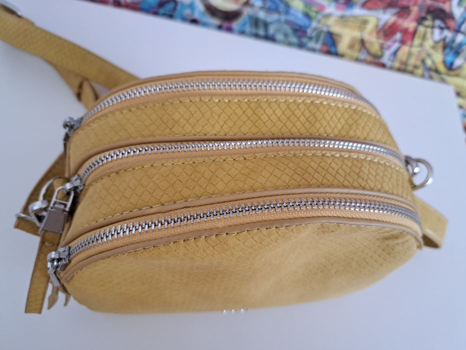 Дамска чанта PARFOIS -Нова