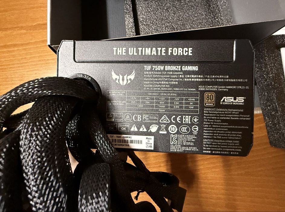 ASUS Tuf Gaming 750W захранване