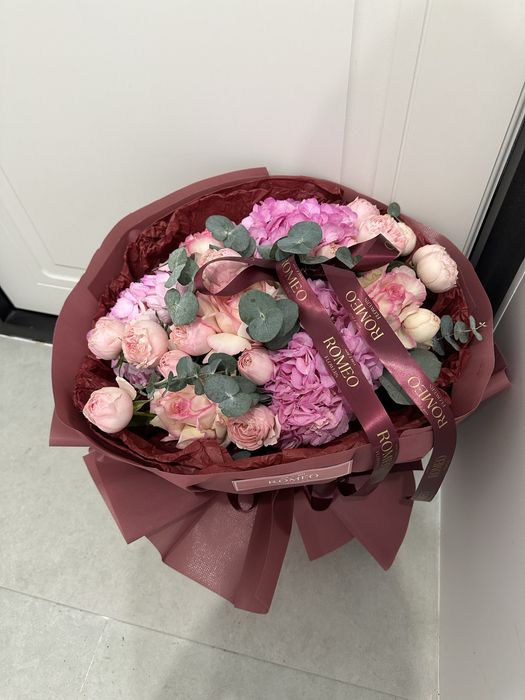 Продам красивый букет