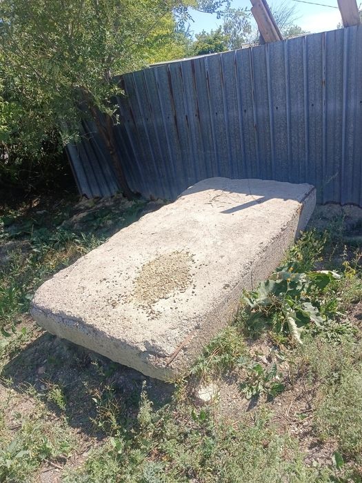 Отдам даром подушки жб