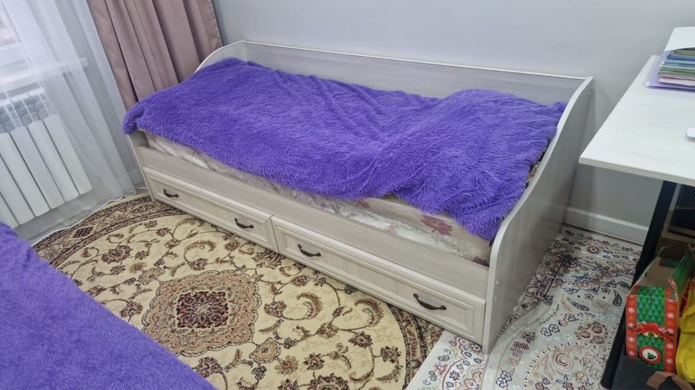 Продается односпальная кровать