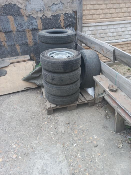 Продам летнюю резину