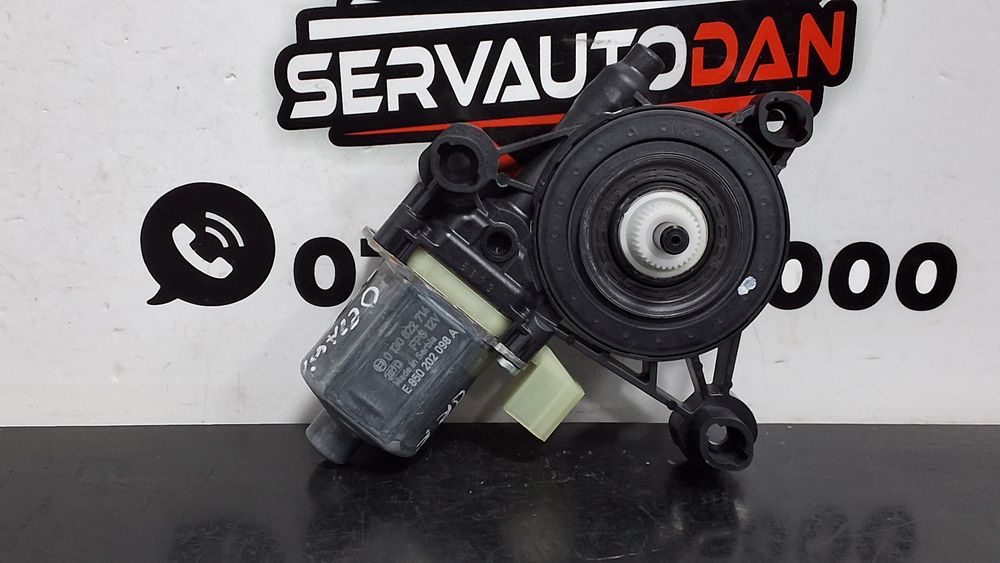 motoras macara dreapta fata skoda octavia 4 (2019->) 1.5 benzina 2024