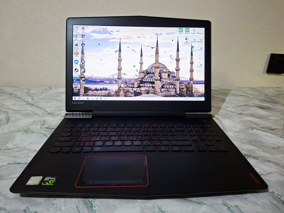Ноутбук Lenovo Legion y520