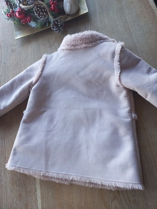 Детско велурено пухено розово яке размер 86
