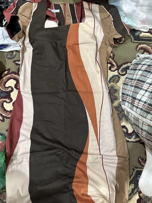 Отдам даром вещи 42-44 р