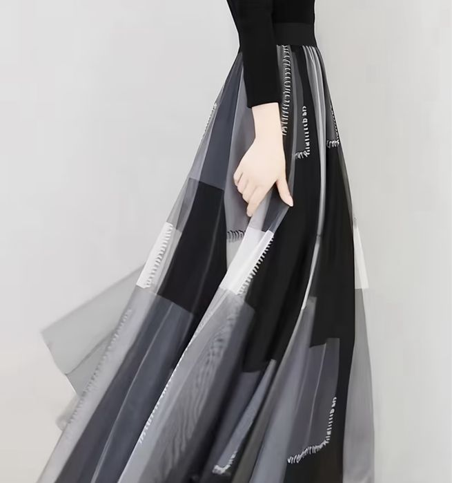 Юбка шикарная длинная