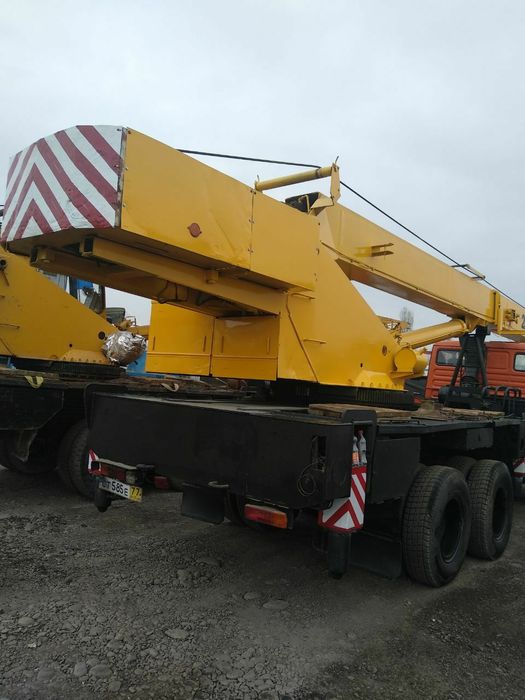 Автокран Галичанин 25т