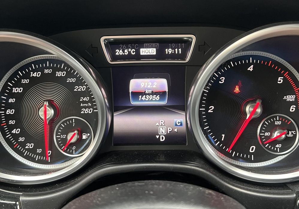 GLE 350d 4matic AMG line 2017г