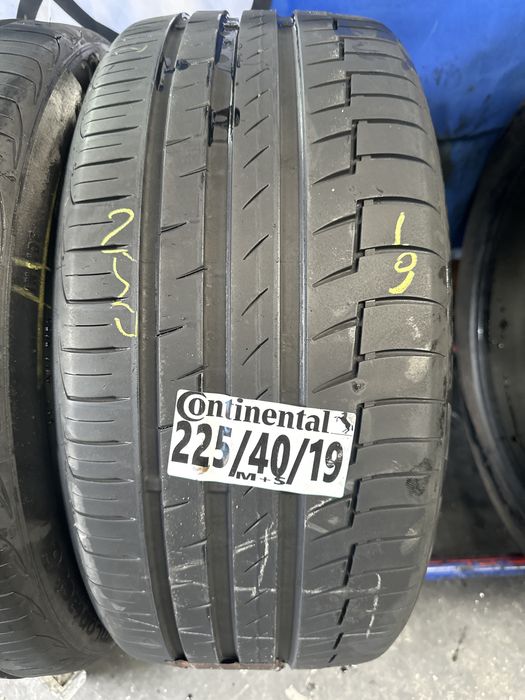 225/40/19 Continental
