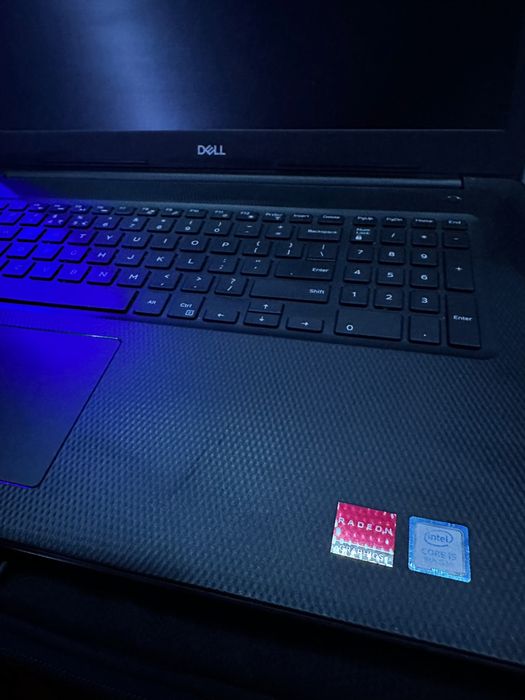 Laptop Dell Inspiron 3780 - Office, light gaming, functional