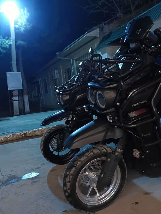 Skuter TANK Discovery sotiladi