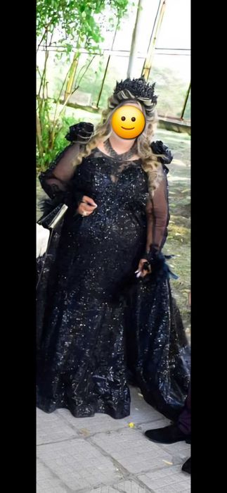 Офицялни рокли носени само по 2 часа (размер 48/50 )