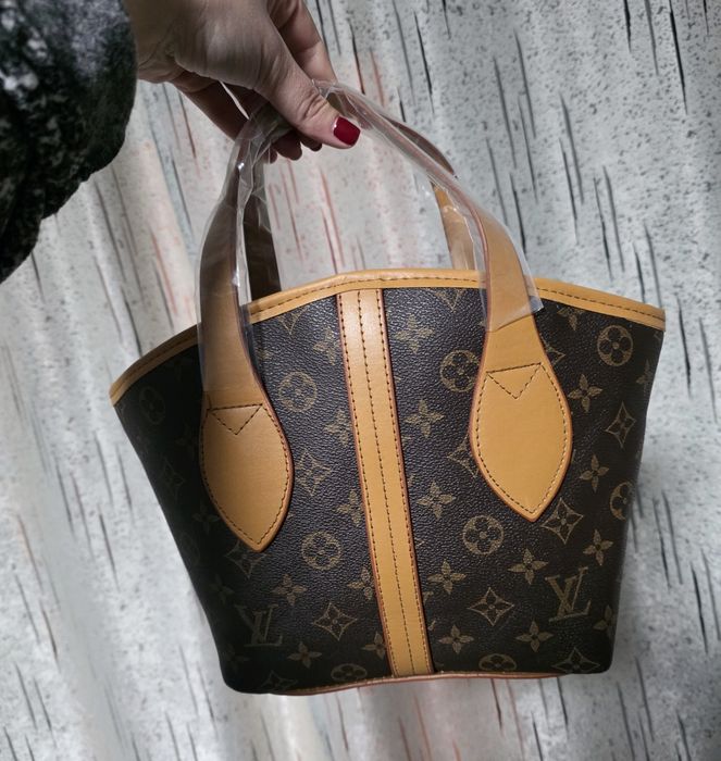 Geanta Louis Vuitton