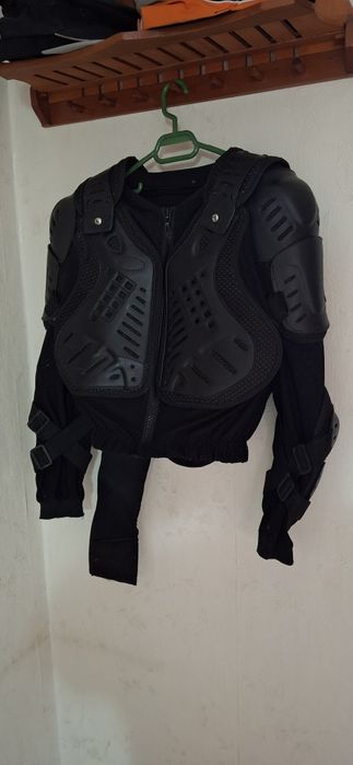 Armură moto – mărimea M – culoare neagră