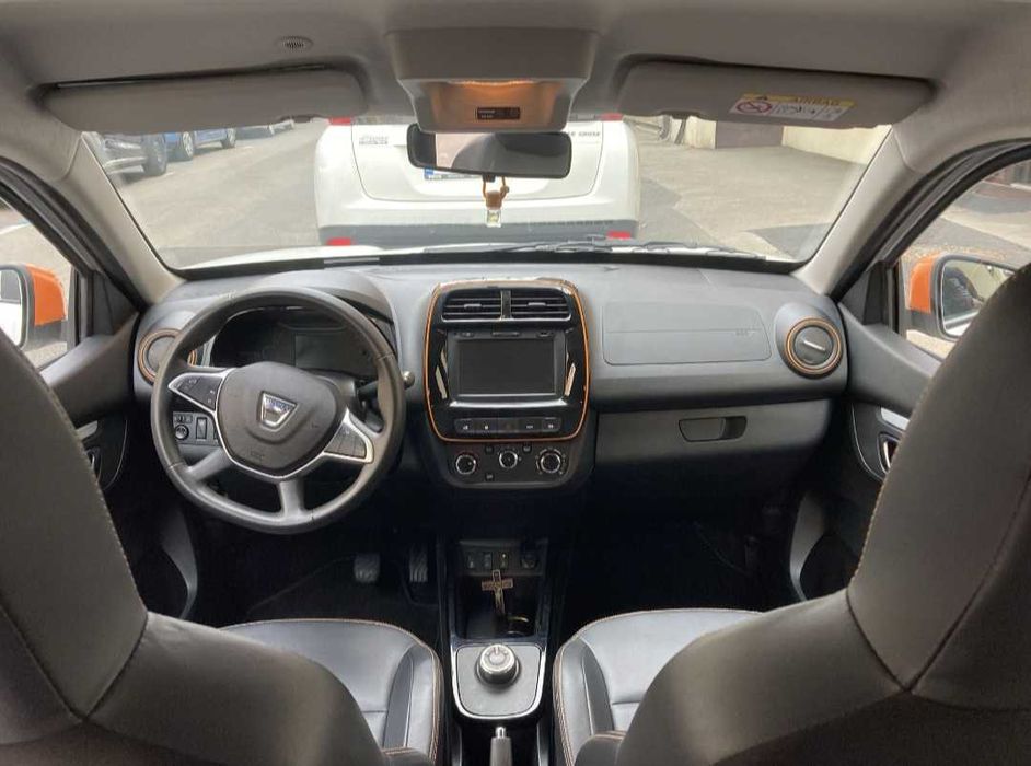 vand sau schimb dacia spring electric cu moto sau scuter si diferenta