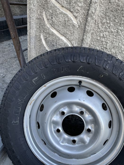 Продам А/Т резину на дисках