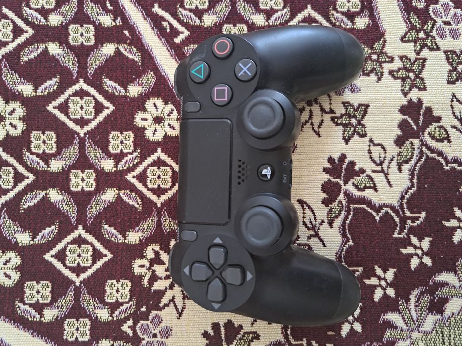 Sony PlayStation 4 Slim