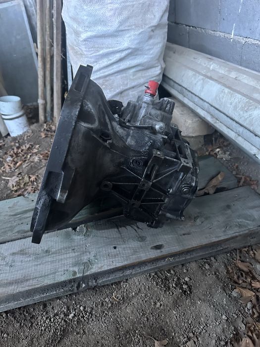 МКПП деу джентра 1.5  Б/У.