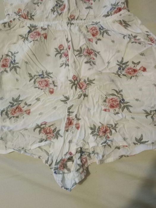 Красиво гащеризонче