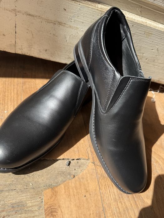 pantofi din piele naturala