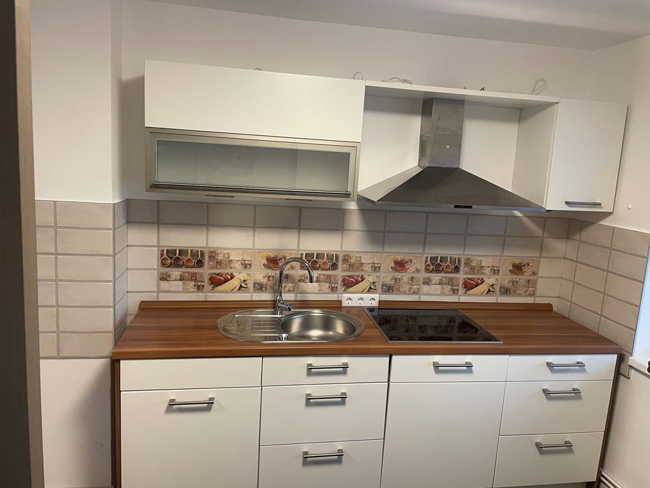 Vând apartament 2 camere, MV 2