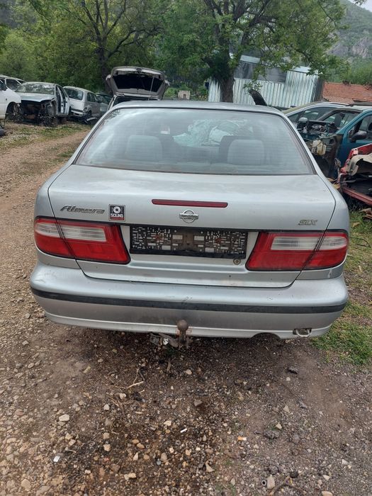 Nissan Almera 1.4i на части !!!