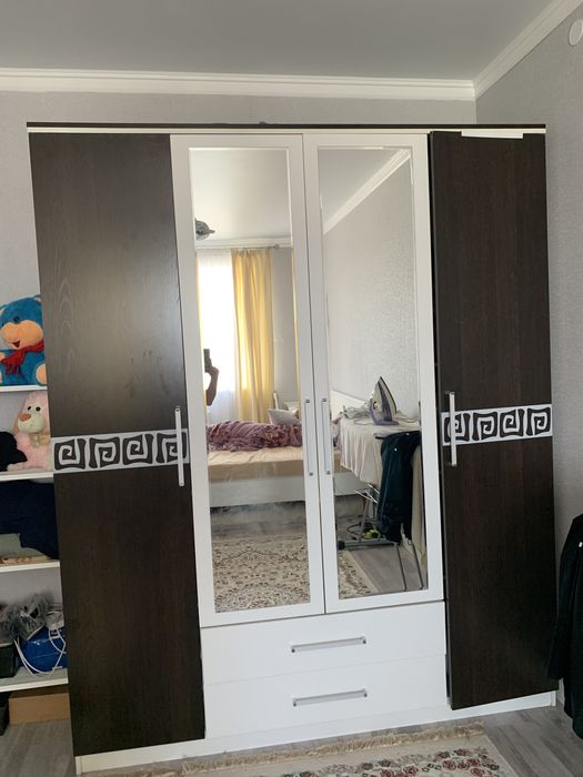 Продам шкаф