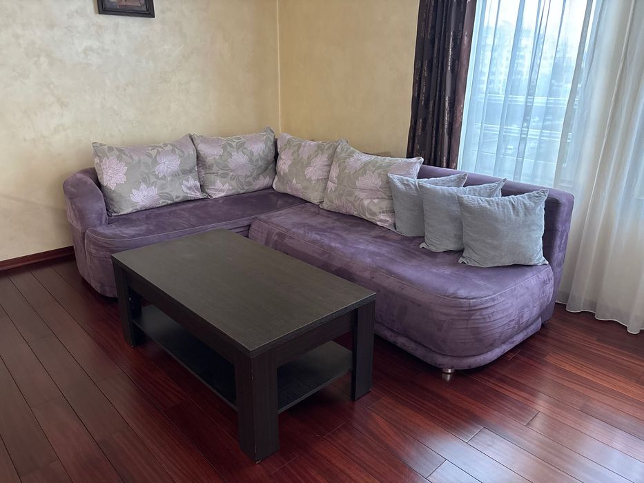 Диван и маса 250€/30€