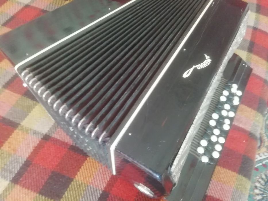 Музыкальный инструмент