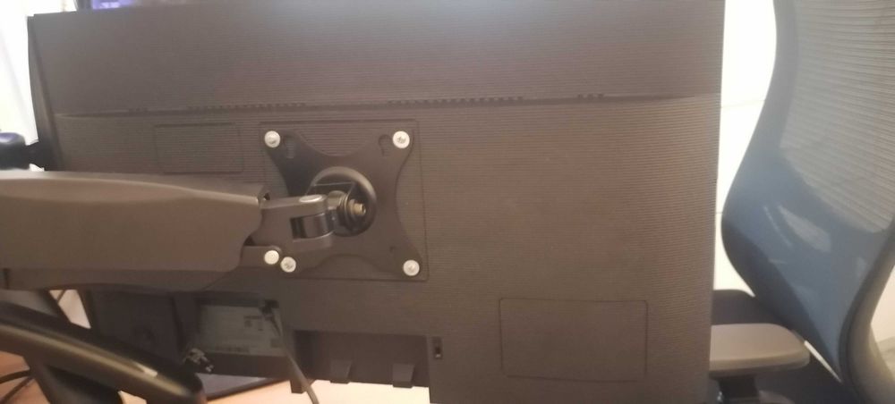 Монитор Samsung 75Hz, IPS