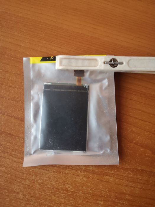Дисплей за Nokia 6300/5320/5310/E51/3120C/6120c/7610S/6500c/7500/8600/