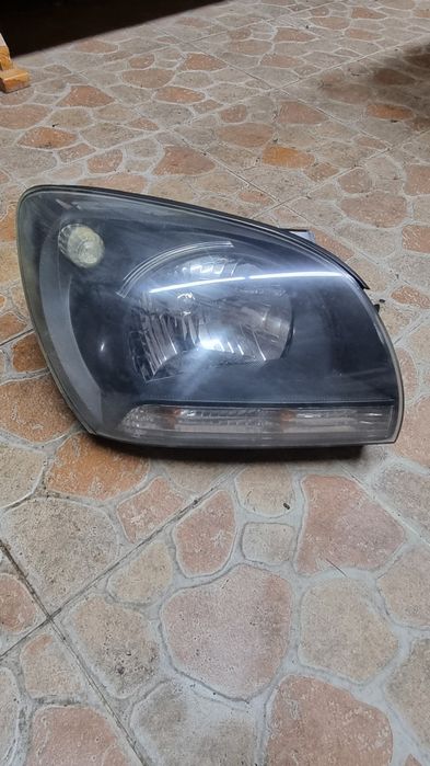 фарове за форд канект 2016г.иКия спортаж и щора за Хюндаи Сантафе