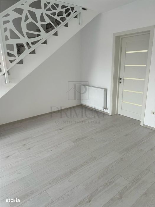 Duplex de calitate - proiect modern   - spatii generoase