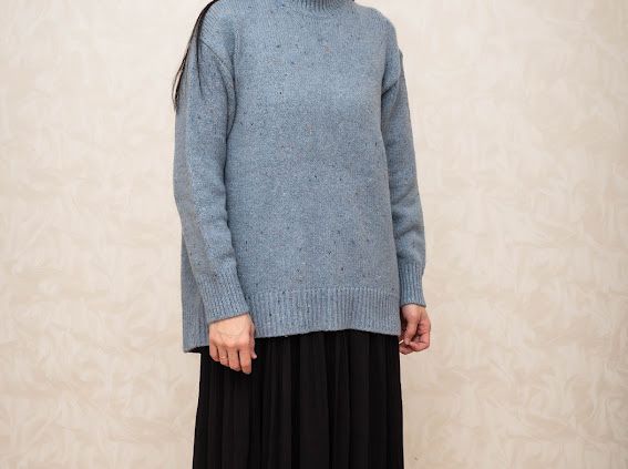 Трикотажный свитер