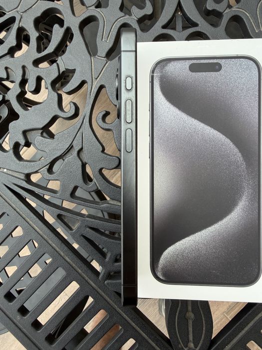 iPhone 15 pro 256gb eSim