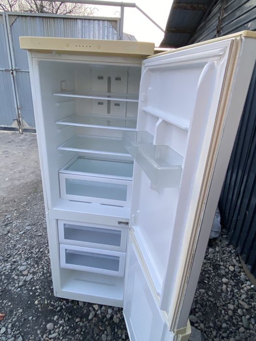 Продам холодильник Samsung