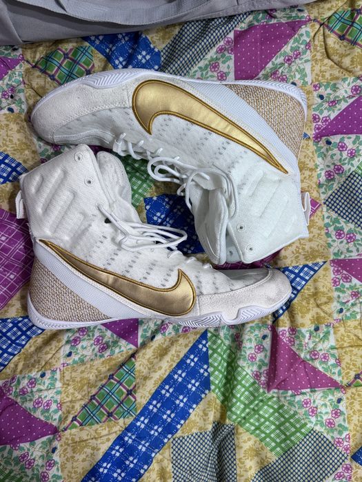 Боксерки 43, боксерские перчатки 12-oz