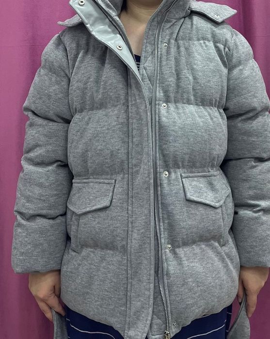 Продам куртку женскую