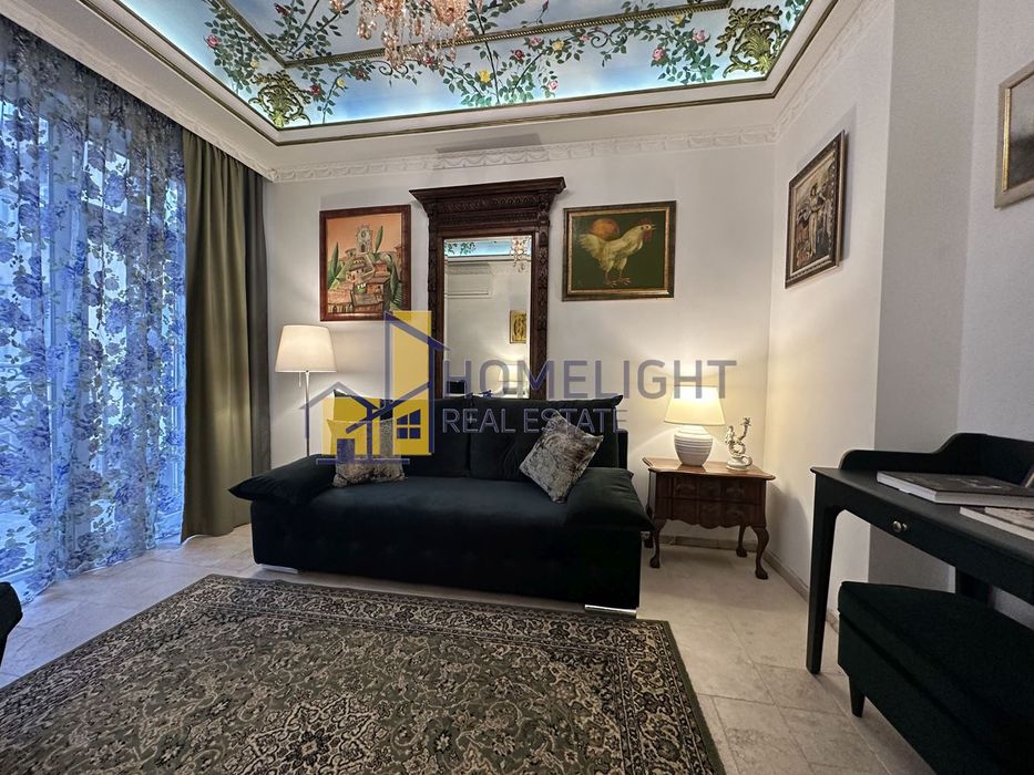 Продава се Тристаен апартамент в София, Център - 84 кв.м за 4155 €/кв.м - Снимка #11