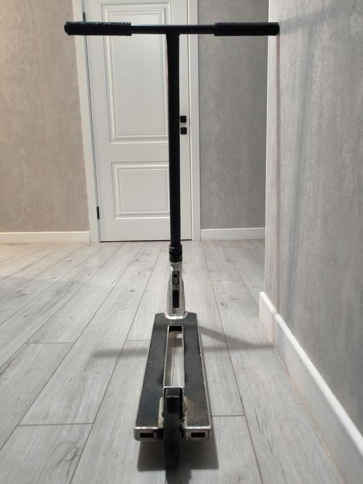 Самокат трюковой