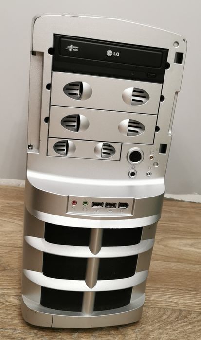 Продаётся компьютер