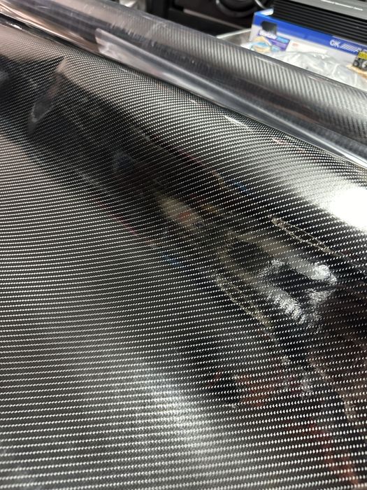 Пленка Карбон самоклеящаяся 3D и 5D