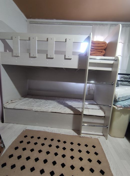 Подросковая кровать