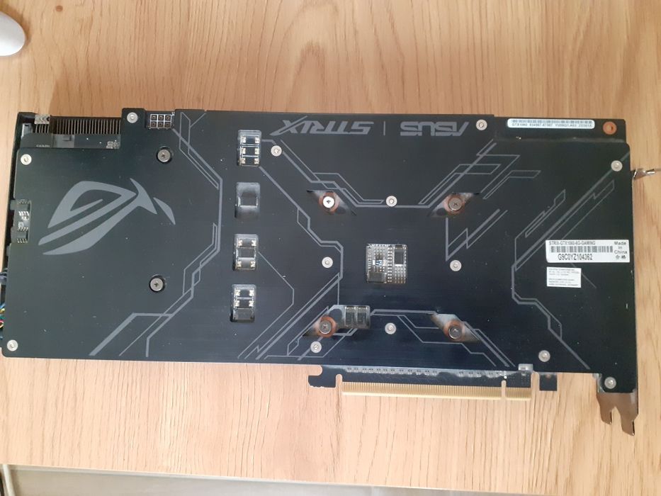 Vând placa video Gtx 1060 6 GB ddr5