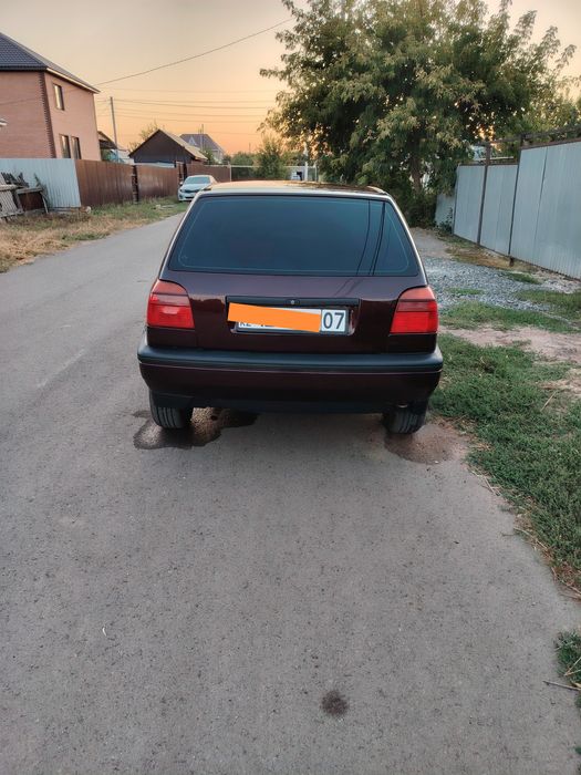 Продам легендарный  Гольф 3.
