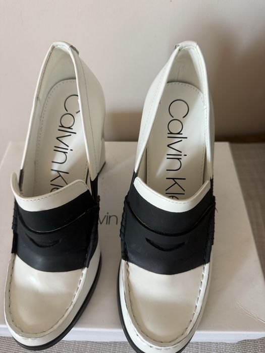 Кожени обувки Calvin Klein 37 номер